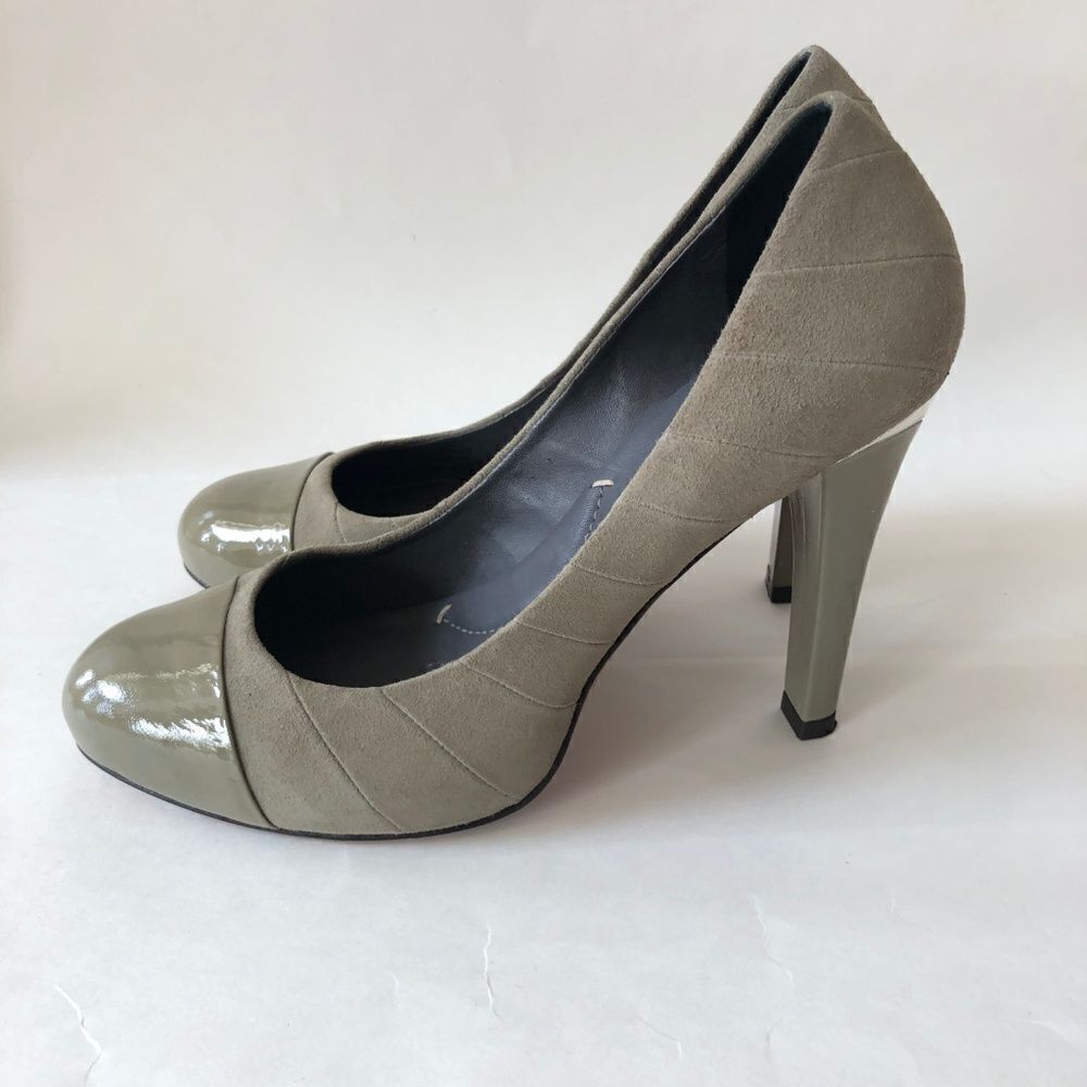 BCBG Max Azria Womens Suede Platform Pumps Heels 8